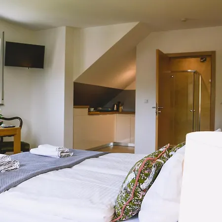 Agroturystyczne Papiernia Dla 2 Osob Gorce, Sauna I Jacuzzi Niedźwiedź
