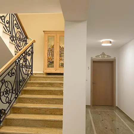 Agroturystyczne Papiernia Apartment Niedzwiedz